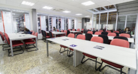 Biblioteca Sala de Estudos em Grupo