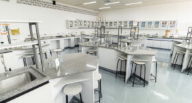Laboratório de Química e Farmacotécnica