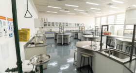 Laboratório de Química e Farmacotécnica